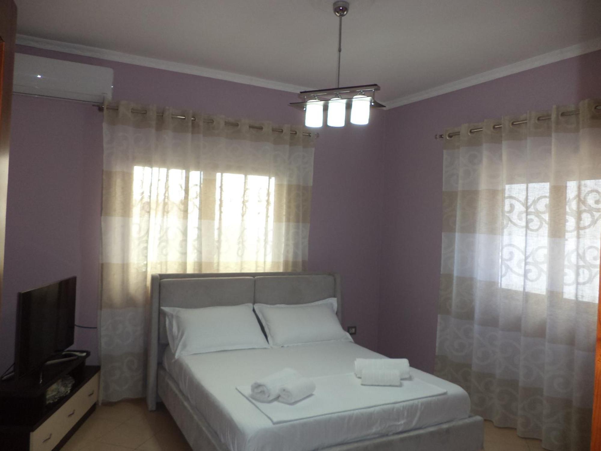Estera Gasthof Durrës